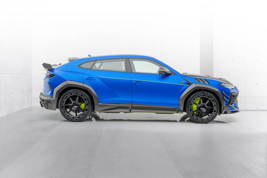  Lamborghini Urus Venatus by Mansory 2020 года  (фото 2 из 12)